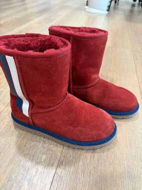 UGG Classic Short Boots Red Suede Stripe Shearling Lined Size 4 (fits W Size 6)